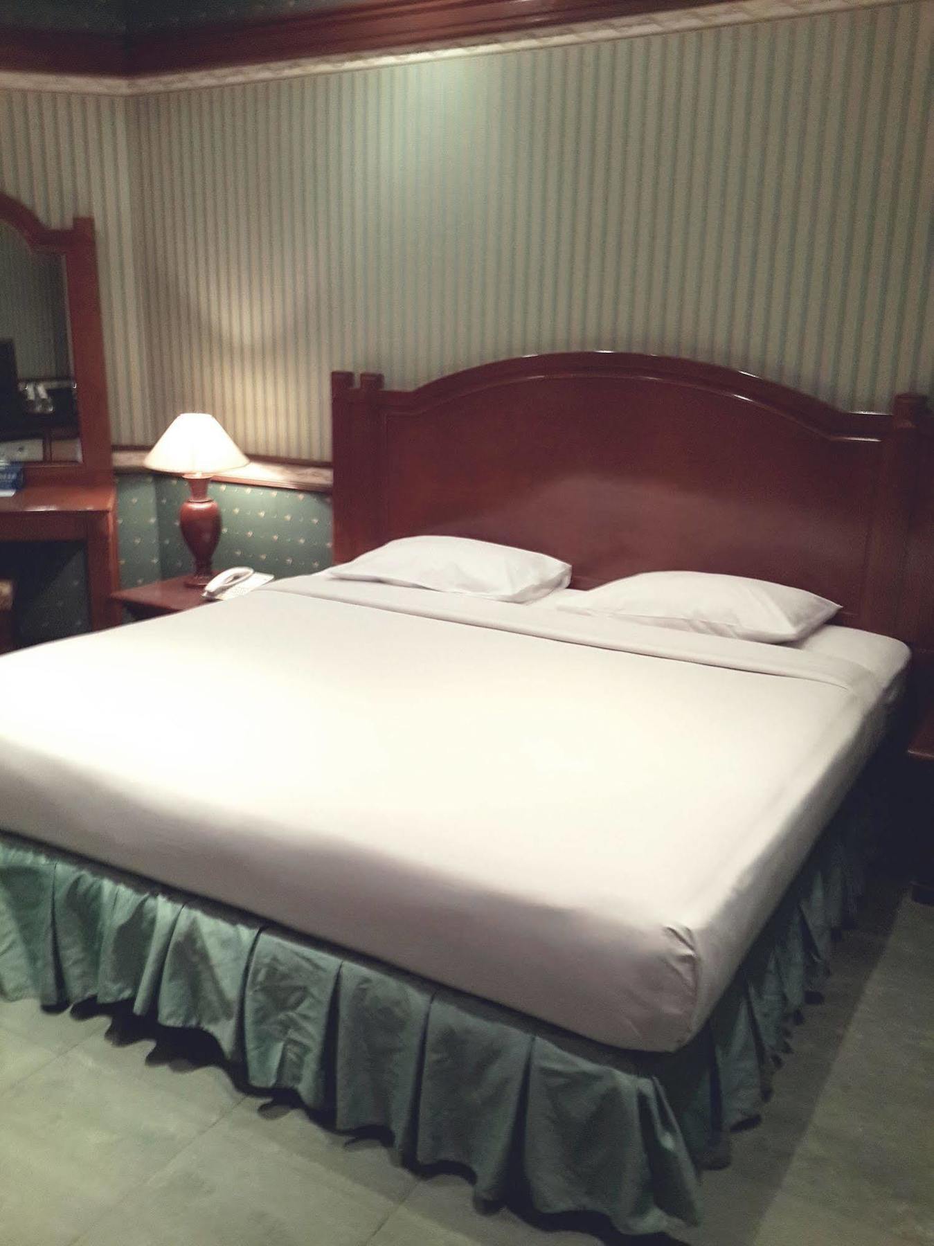 Pulau Ayer Resort And Cottages Jakarta Ngoại thất bức ảnh